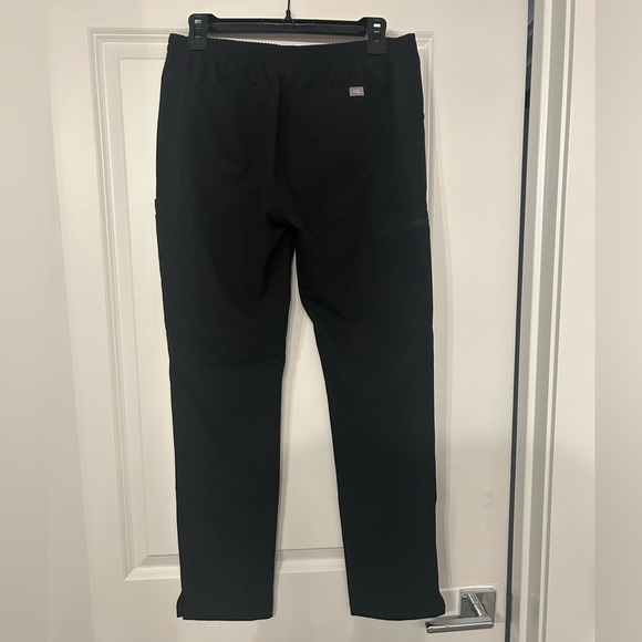 Figs women’s scrubs size S - Picture 2 of 2